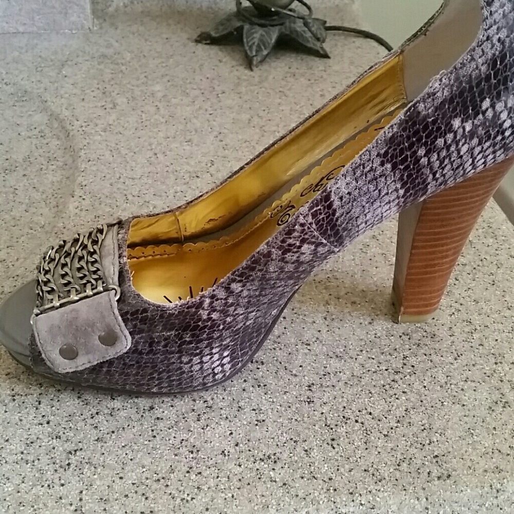 💎💎💎NAUGHTY MONKEY Faux Snakeskin Peep Heels Sz. 91/2 - Picture 4 of 10